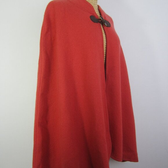 Vintage Talbots Cape Women L / XL Orange 100% Wool Toggle Knit Shawl Cape - Picture 6 of 11